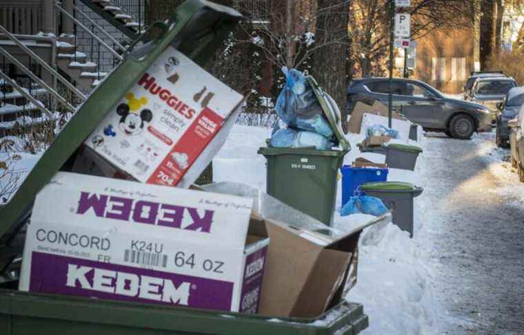 Ensemble Montréal demands accountability from the City on the recycling crisis