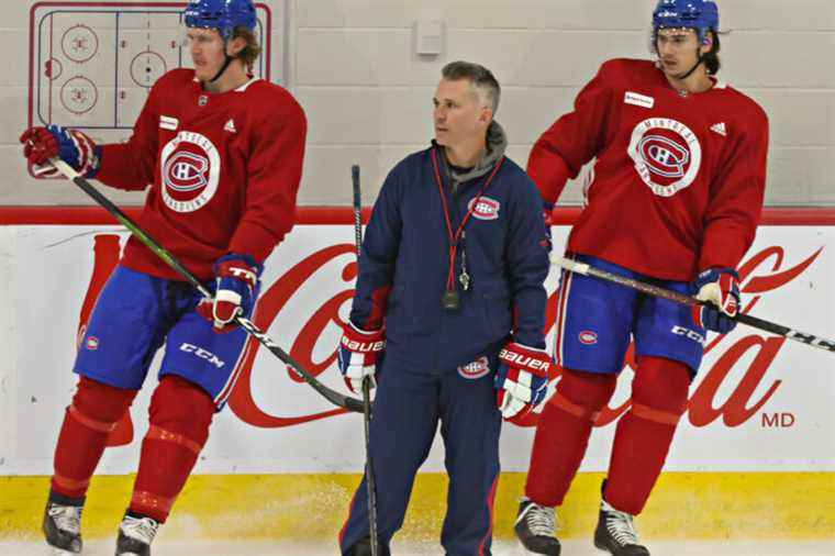 First training with the CH |  Martin St-Louis gets to know his troops