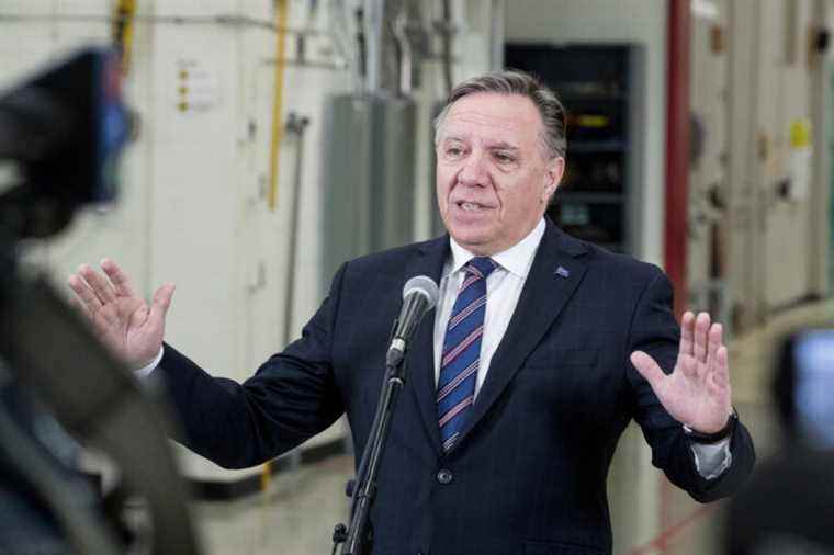 Inflation and gas prices |  François Legault prefers to compensate than to freeze rates or reduce taxes