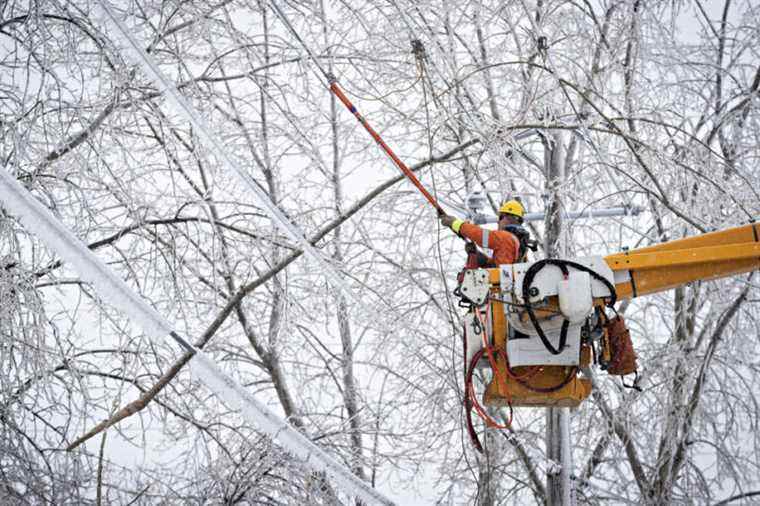 Freezing Rain |  Several power outages and schools closed in Quebec on Wednesday