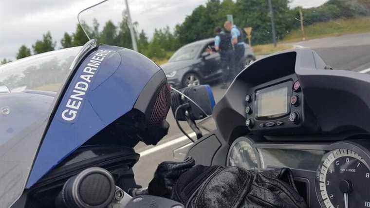 He drives at 190 km / h on a road limited to 80, a driver arrested in Indre