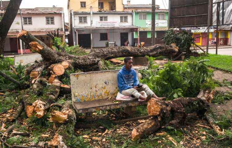 In Madagascar, the cyclone “Batsirai” kills ten and tens of thousands of displaced