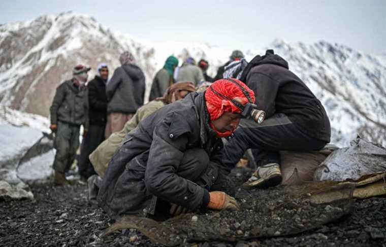 In the Panshir mines, forced retraining for those banished from the Taliban regime