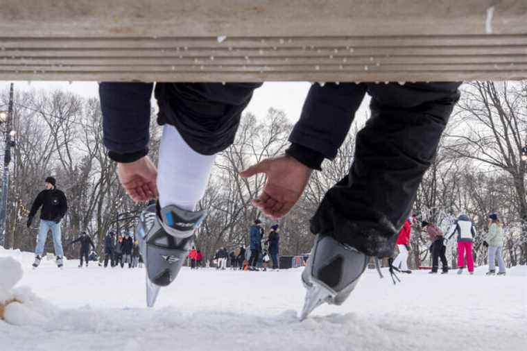 Jean-Drapeau Park |  Skates, skis, snowshoes and hot chocolate