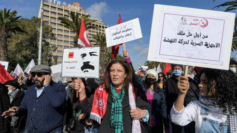 Kaïs Saïed dissolves the Superior Council of the Judiciary, which he accuses of being corrupt and in the hands of the Islamist party Ennahdha