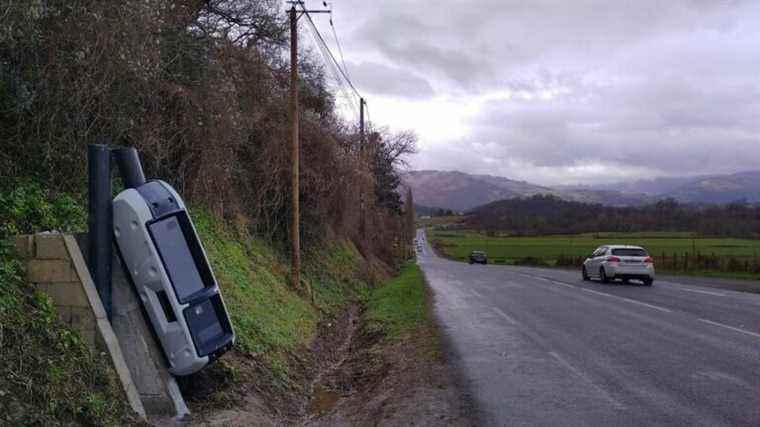 No one regrets the turret radar sawn off after three days at Bustince-Iriberry