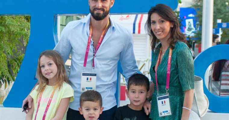 Olivier Giroud with 3 of his children: relax mode activated in an original outfit