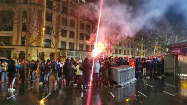 PSG supporters say thank you to Kylian Mbappé