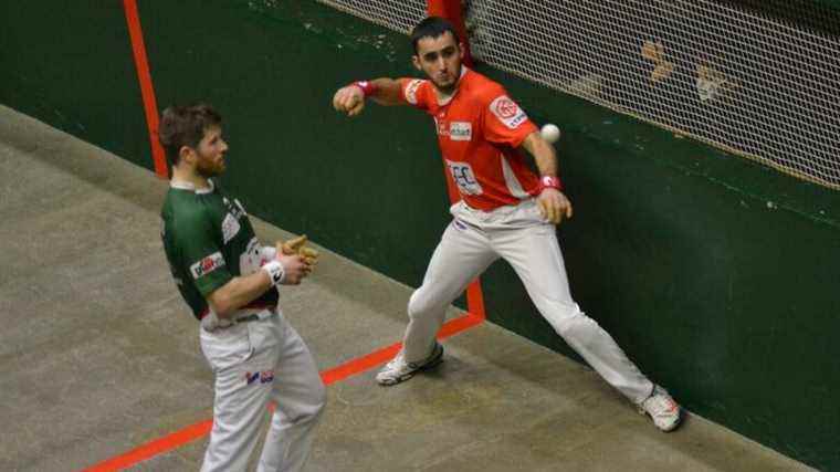 Pelota (bare hand): a Ducassou remake