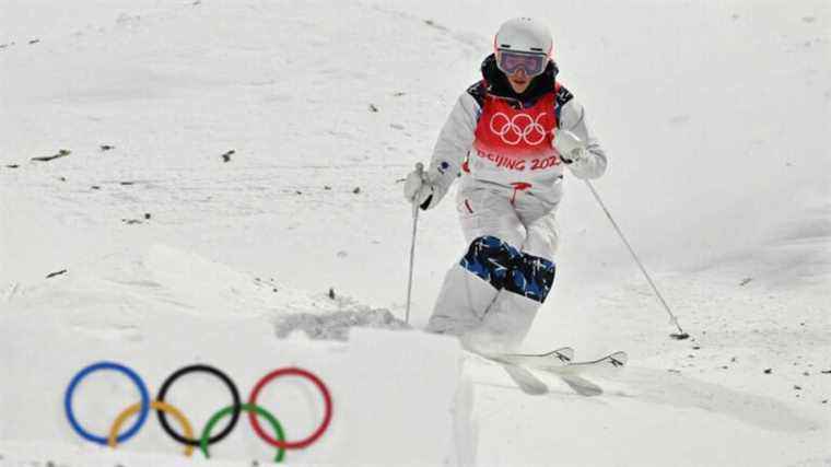 Perrine Laffont fails at the foot of the podium in mogul skiing