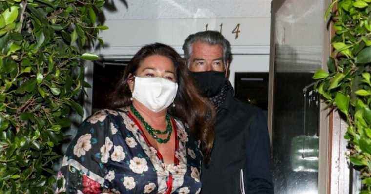 Pierce Brosnan and his wife, more than 20 years of marriage: romantic dinner to keep the flame alive