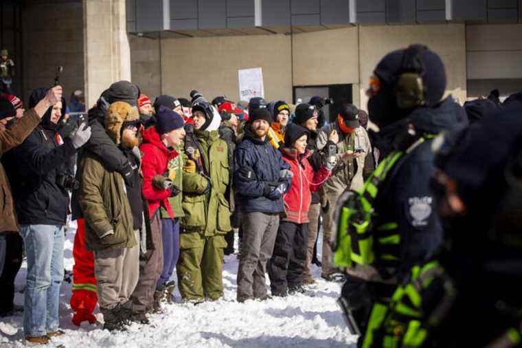 Police intervention in Ottawa |  “We don’t get any satisfaction out of it,” says Freeland.