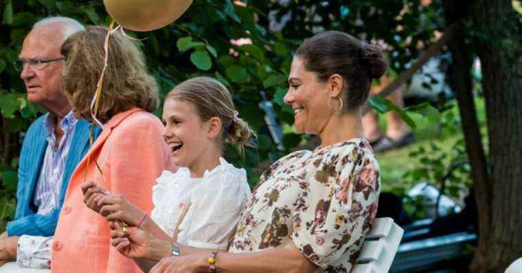 Princess Estelle of Sweden celebrates her 10th birthday!  New photo of the future queen, already in a suit