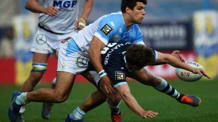 Pro D2 – Bayonne: Peyo Muscarditz extends rowing