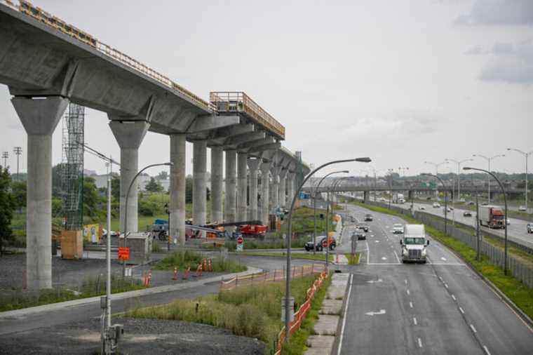 REM of Longueuil |  An irresponsible headlong rush