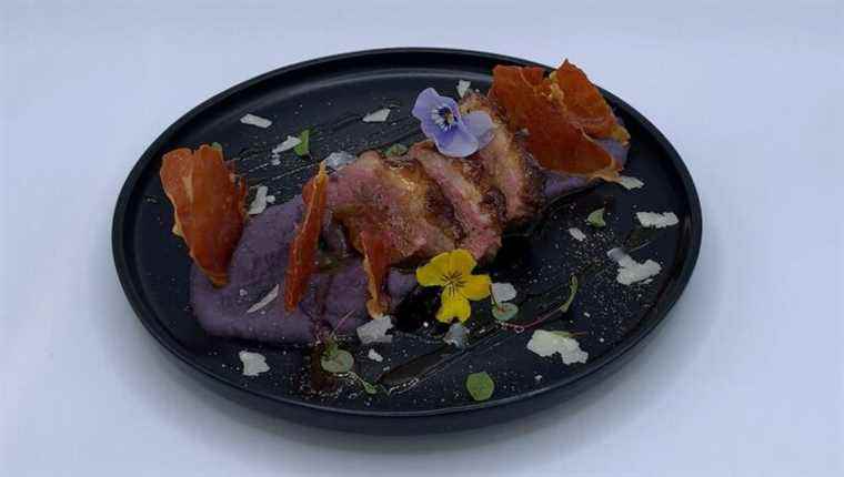 Roasted duck breast, vitelotte mousseline and Parma ham crisps