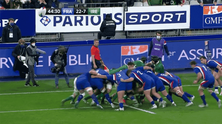 Rugby: France wins against Ireland in the 6 nations tournament