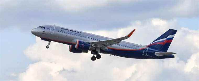 Russian airline Aeroflot announces suspension of all flights to Europe