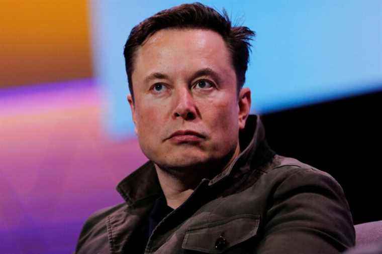 SEC investigates possible insider trading of Elon Musk and his brother