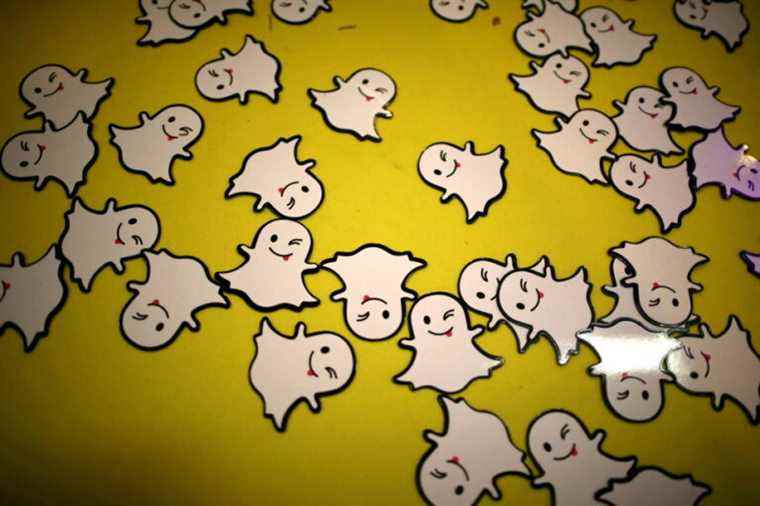 Snap earns a first quarterly profit, the action flies away