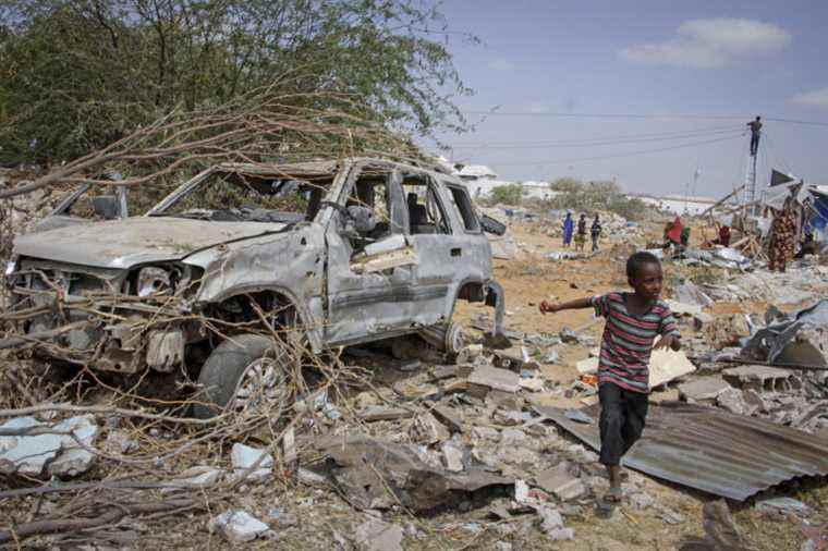 Somalia |  Ten dead in suspected suicide attack