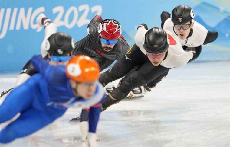 Steven Dubois wins the silver medal in the 1500 meters in short track speed skating