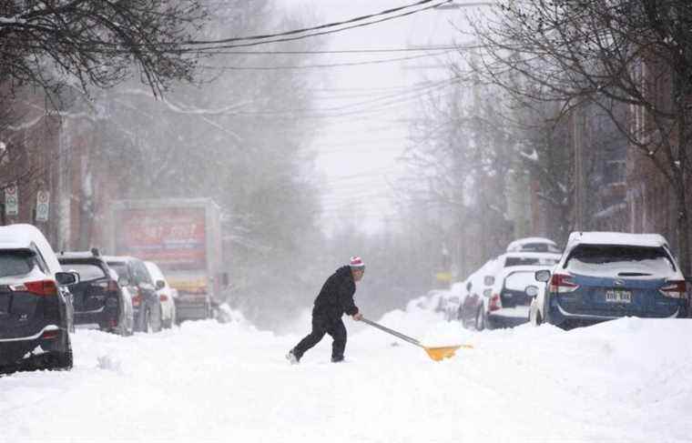 Storm around virtual classes due to snow