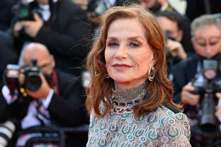 Tested positive for COVID-19 |  Isabelle Huppert absent for her Golden Bear