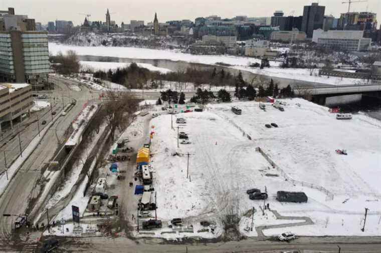 The Farfadaas expelled from a parking lot in Gatineau