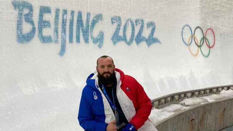 The Gard Lionel Lefebvre at the Beijing Olympics sets off in bobsleigh