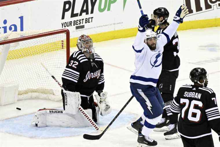 Tuesday in the NHL |  Lightning win 6-3 over Devils