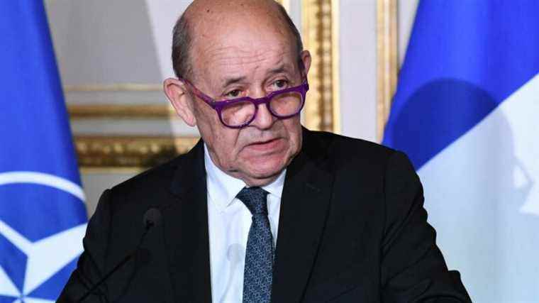 Vladimir Putin is a “dictator”, asserts Jean-Yves Le Drian