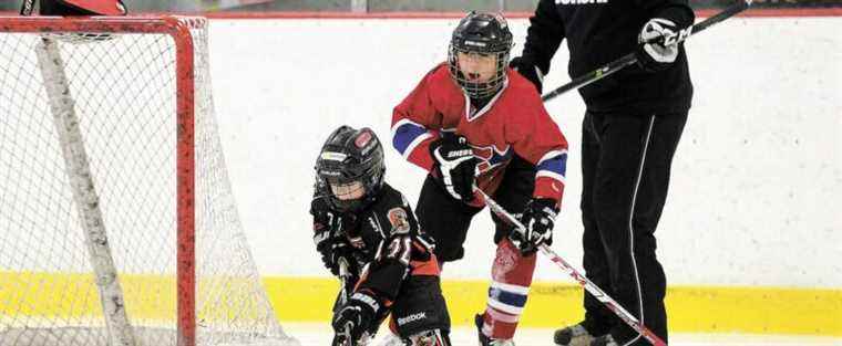 Wearing a mask in sports: not compulsory on the playing surface, both civil and extracurricular