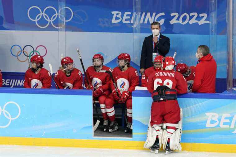 Women’s Hockey, Canada – Russian Olympic Committee |  The delayed match, the masked players