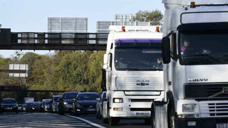 a “freedom convoy” is organized in France