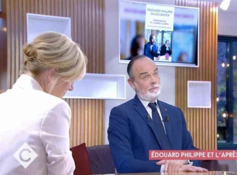 former Prime Minister Edouard Philippe curtly snubs Anne-Elisabeth Lemoine in “C à vous”