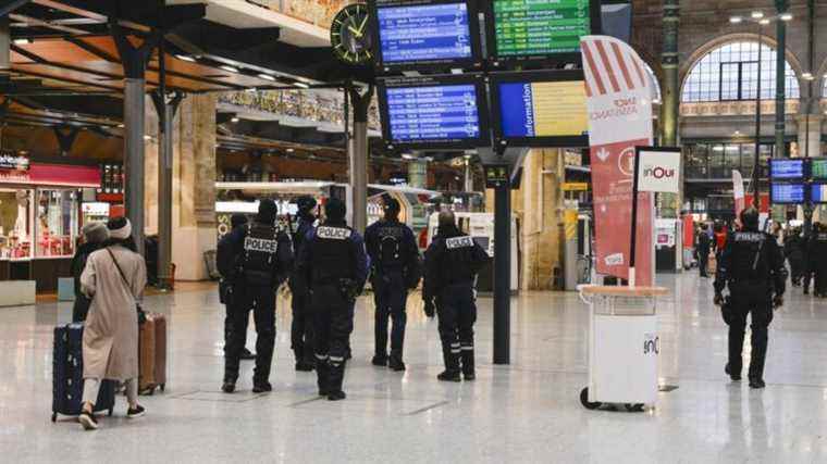 knife-wielding man killed after threatening police at Gare du Nord