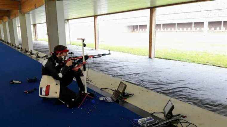 more than 600 signatories of a platform for the holding of sports shooting events at the CNTS