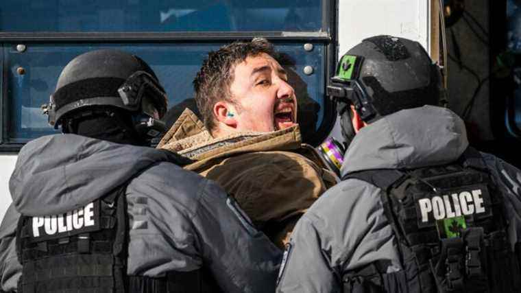 tension rises in Ottawa between police and latest protesters