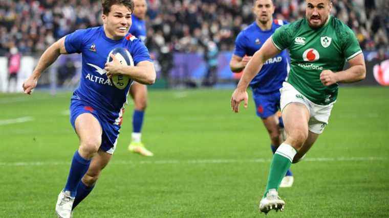 the Blues dominate the Clover XV by a hair (30-24) and can still dream of a Grand Slam