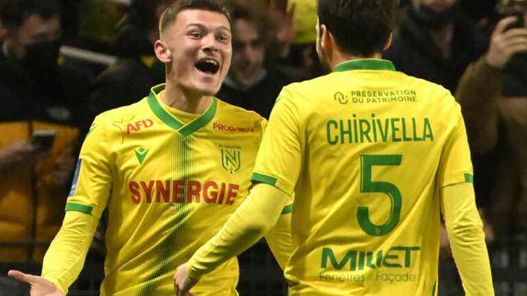 the Canaries lead by three goals at half-time… Follow the match of the 25th day of Ligue 1