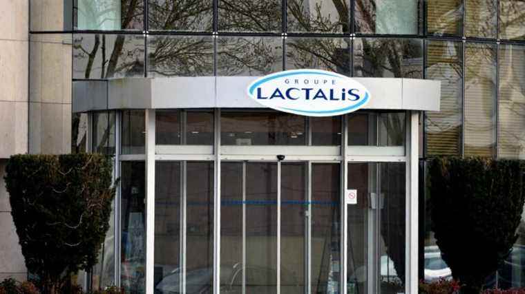 the French groups Lactalis and Atlantic shut down several sites in the country at war