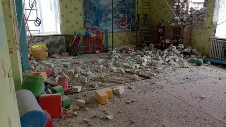 what we know about the bombing of a school in the Donbass region