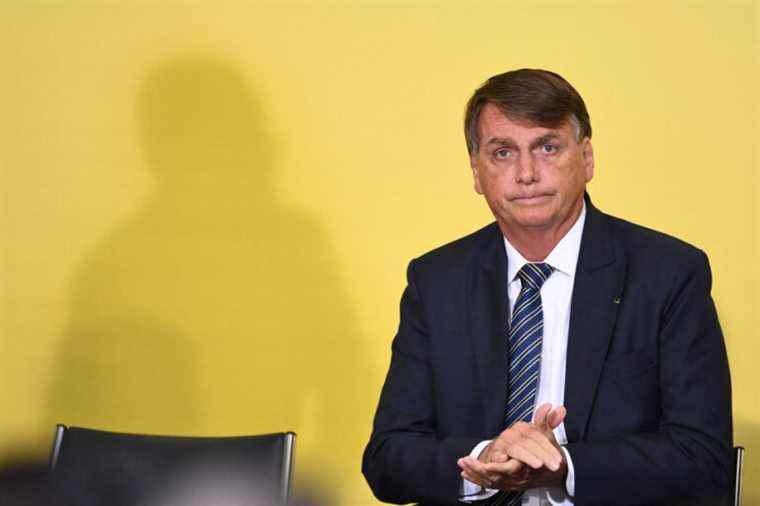 Brazil |  President Bolsonaro hospitalized after illness