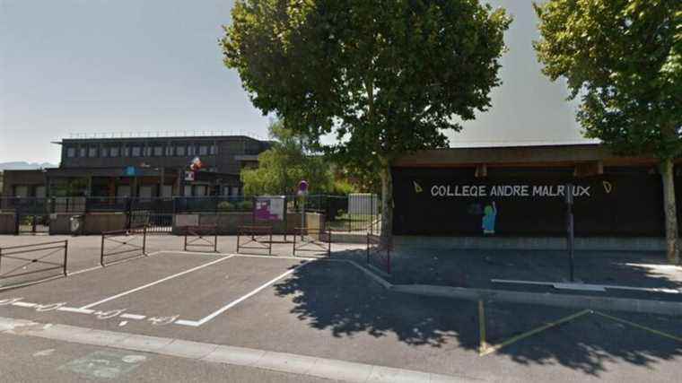 A fight escalates at the André Malraux college in Romans, the principal takes a blow