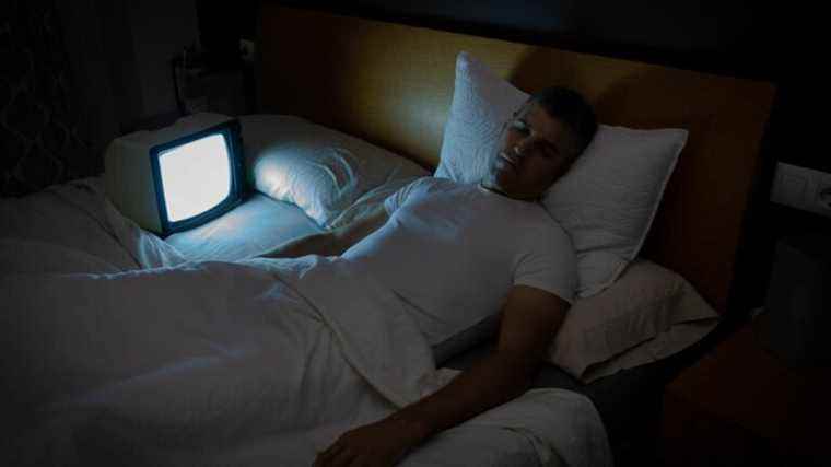 A screen left on while you sleep can increase the risk of heart disease and diabetes