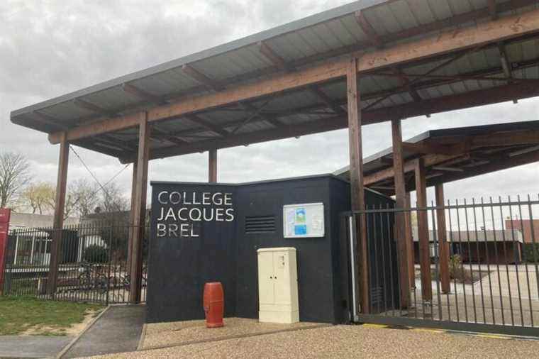 A teacher indicted for sexual assault on several students at Villers-Bretonneux college