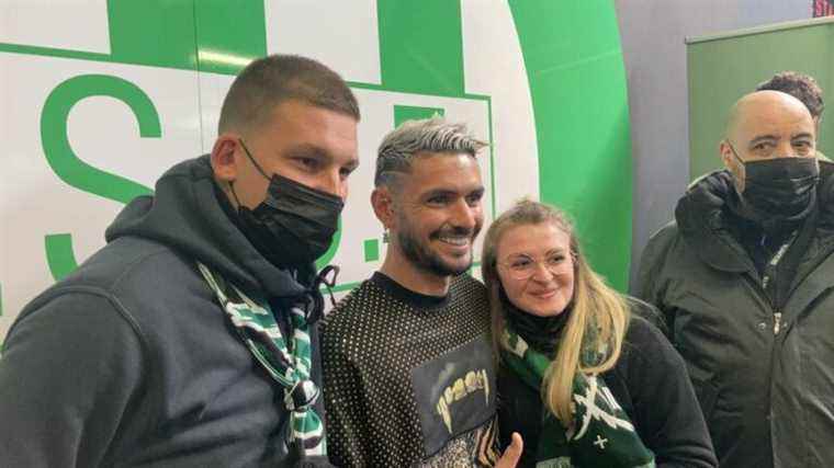 AS Saint-Étienne – Video: Rémy Cabella welcomed as a rock star for his return to Geoffroy-Guichard