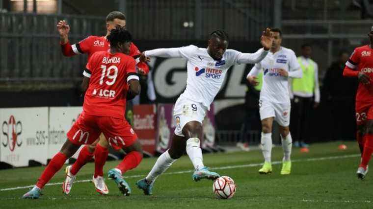 ASNL bows to Amiens and continues to sink in silence