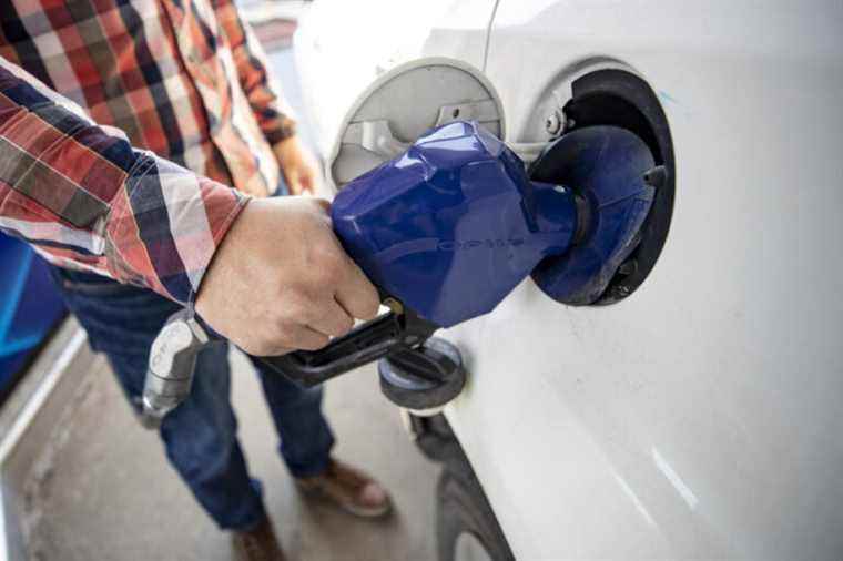 Alberta |  Jason Kenney’s government will reduce gas tax at the pump